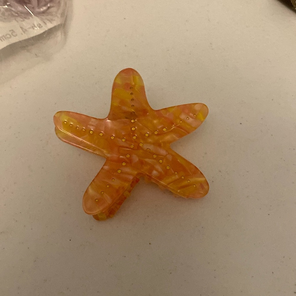 Starfish Claw Clip